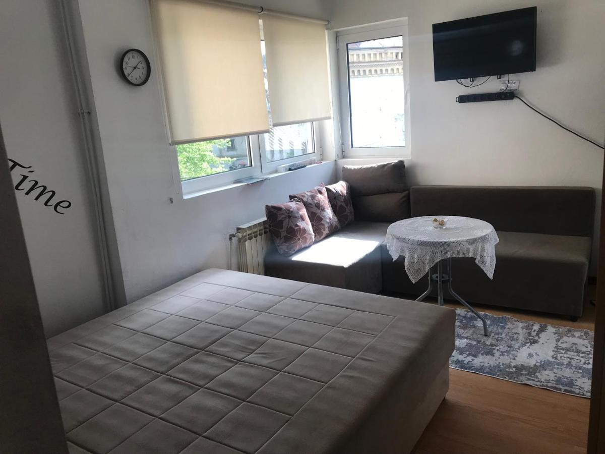 Apartman White River SJJ Buitenkant foto